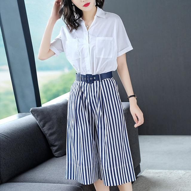 怕热的看过来，今年流行这样的小衫，洋气好看又清爽，忒美了