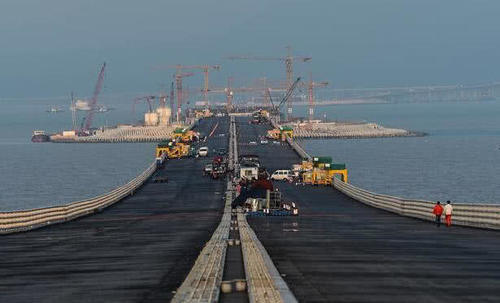 港珠澳大桥已成“摆设”？桥上私家车越来越少，老司机说出实情！