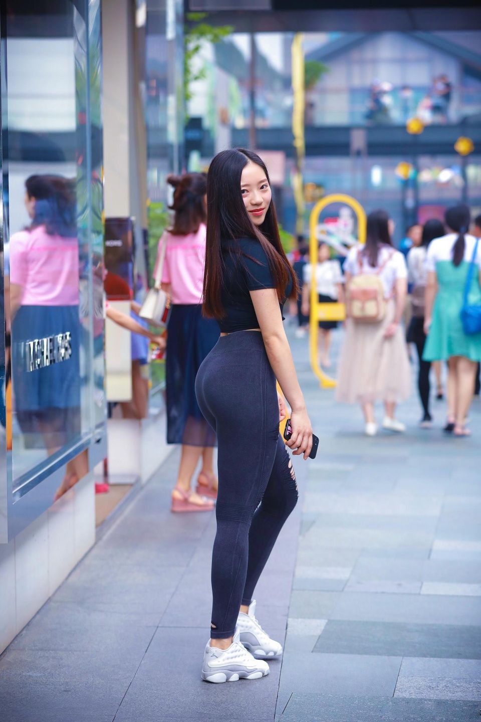 健身大长腿凹凸有致极品身材