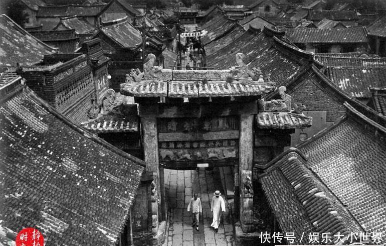 老照片里的山东泰安和泰山，看看和现在有什么不同