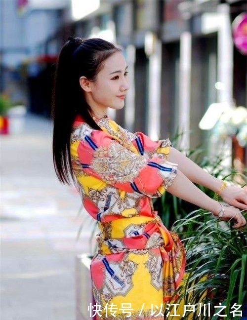  「气质」街拍：温文儒雅的小姐姐，仙女般的气质，让人心动的感觉