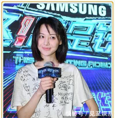 素颜我只服郑爽!黑眼圈、痘痘全都不遮,网友照样美出天际!