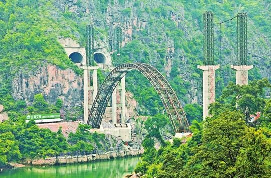  『通车』今年，云南这些机场要开工，这些铁路要通车