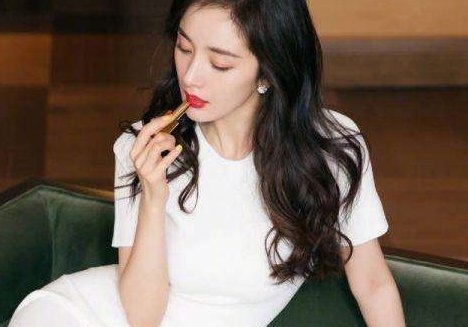 天然油脂|劣质口红,还敢往嘴上涂?口红这3个方面没达标,别人送也别用!