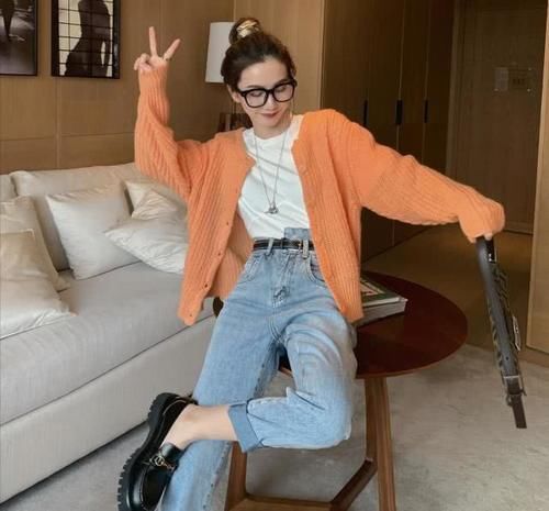  『女人味』春季最美大换装，10套时尚的搭配方法，温柔又有女人味