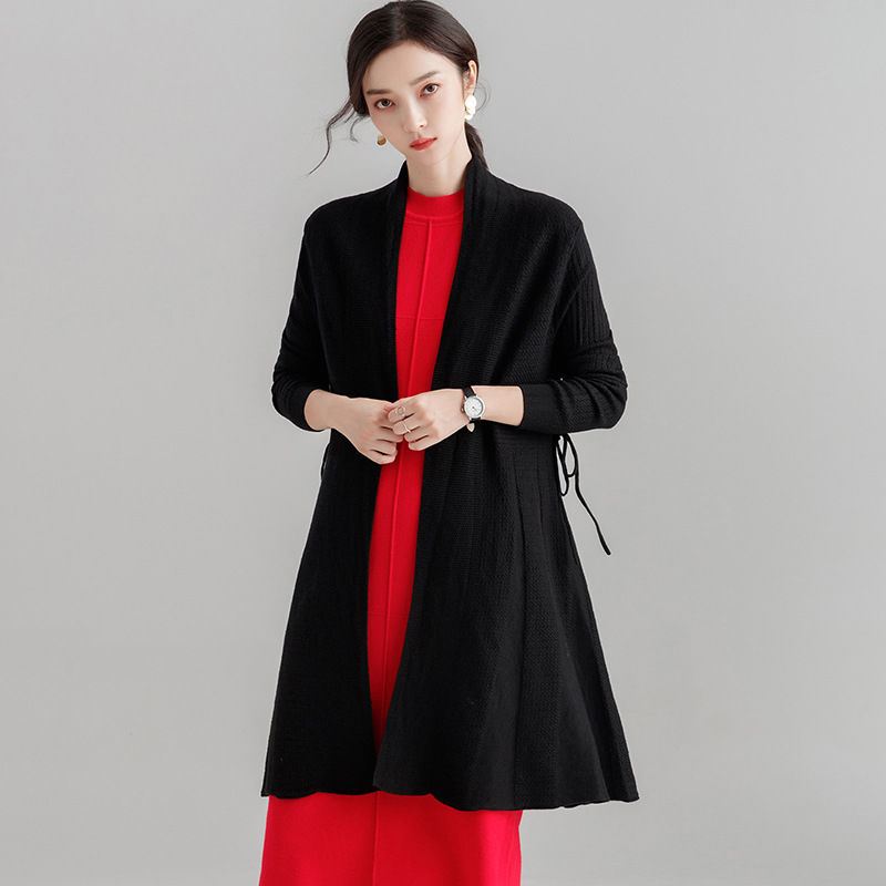 女人再漂亮入秋后别穿裙子，瞧瞧下面这样穿，让你永远是漂亮女人