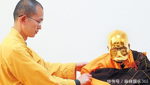 94岁的得道高僧，圆寂三年肉身不腐，塑成金身后万人瞻仰