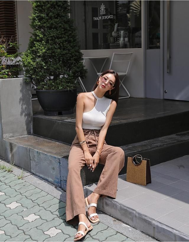 人像摄影:准确掌握好曝光,更好的展现出美女的性感迷人