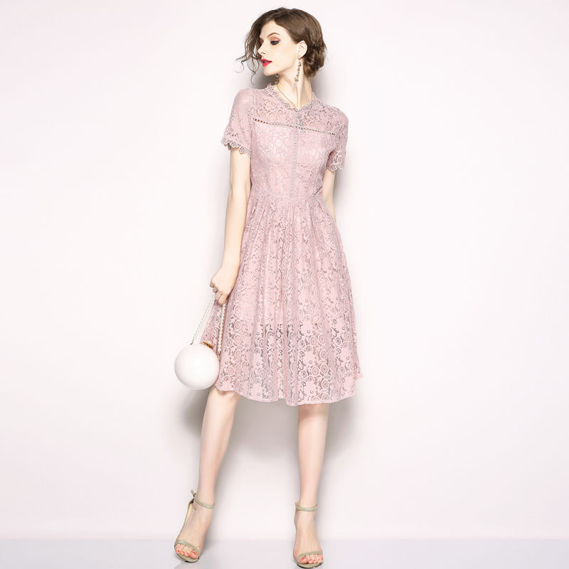 月入上万的表姐，只穿“欧货套装”，我一看怪不得，实在太好看了