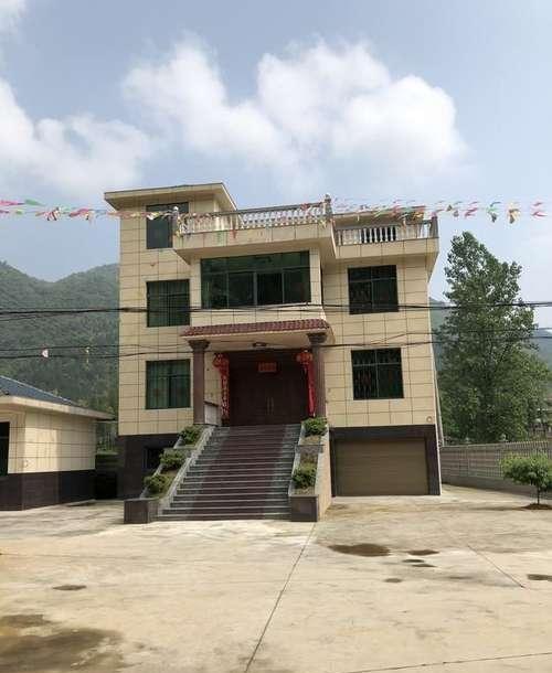 10栋实拍农村别墅，太牛了，最便宜的二十万就能建，村里人还不信