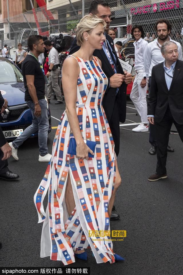 四十岁的摩纳哥夏琳王妃 一年四季都很会穿