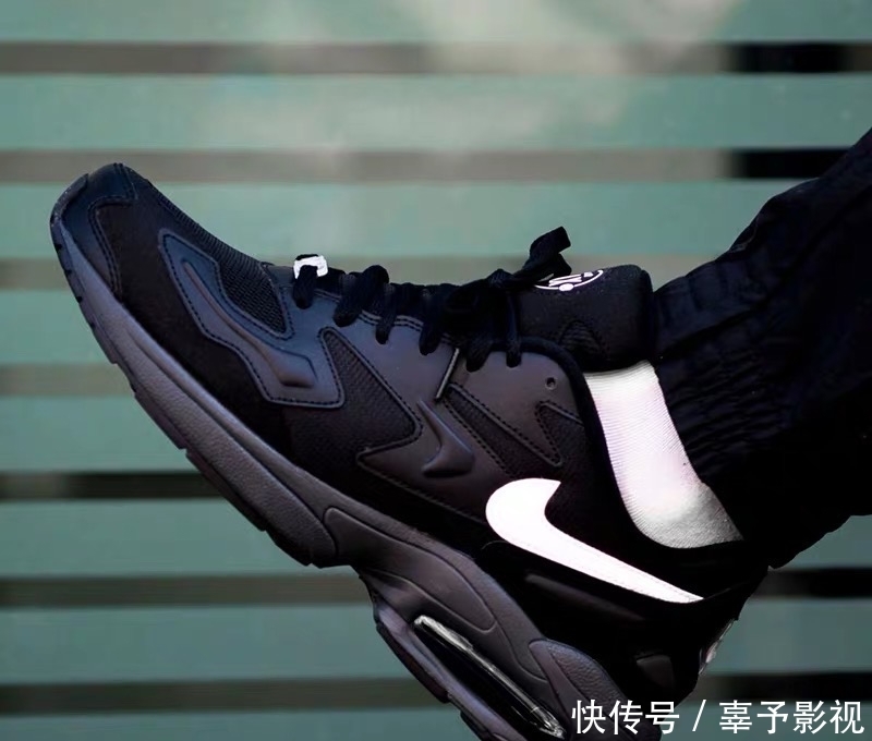  「天下」天下球鞋千千万，黑色百搭又好看！力推的几款高颜值黑球鞋！
