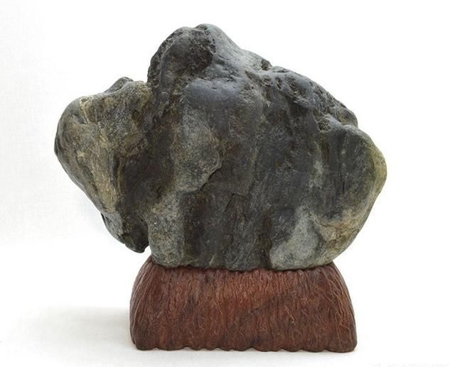 这些奇石来自世界各地，有没有国内的好看？