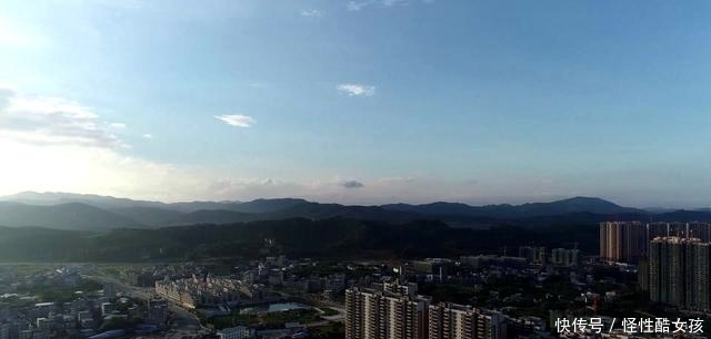 航拍广西最富有的小县城