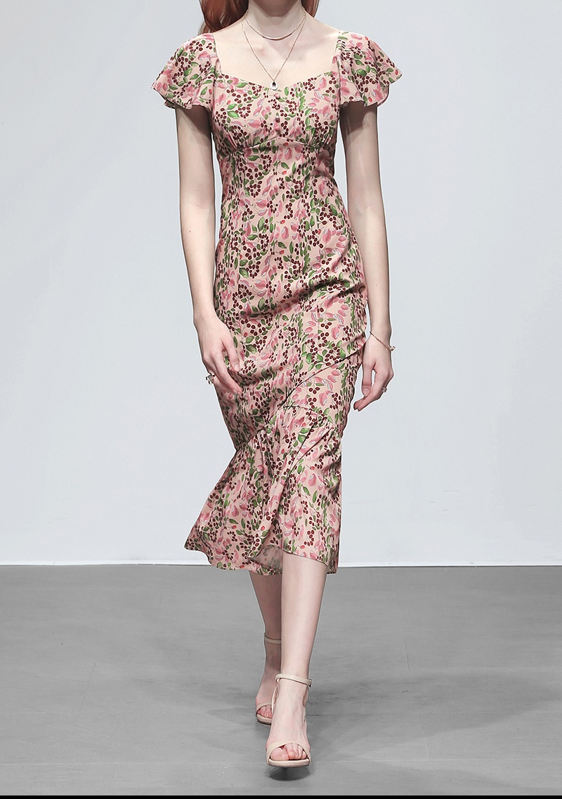  『复古方领』高级又时髦，照着穿回头率200%！