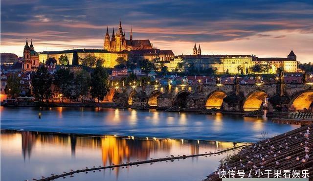 世界最奇葩国家:和平分开为两个国家,现互为好友并都成发达国家