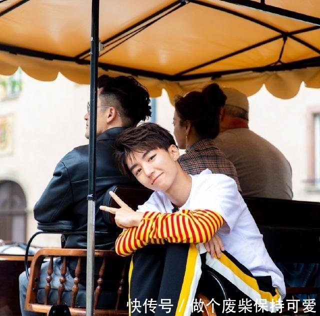  「动作」TFBOYS三小只回农村！千玺最悠闲，王源最真实，王俊凯最尴尬！