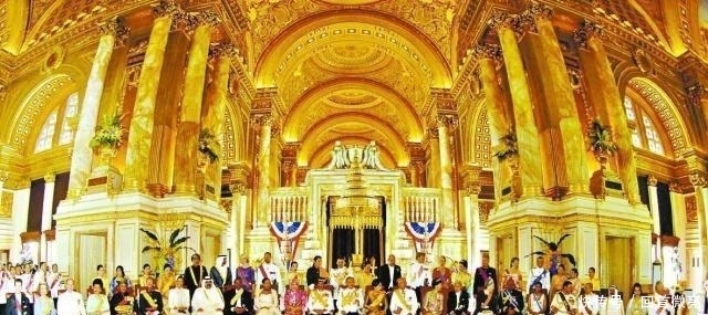 的国家,选择共和制还是君主制,81年变了7次!