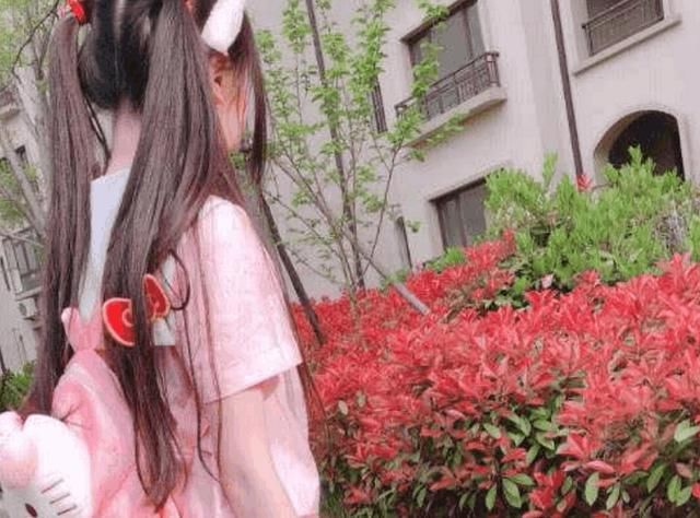 人红是非多？抖音主播蔡萝莉惨遭黑粉造谣