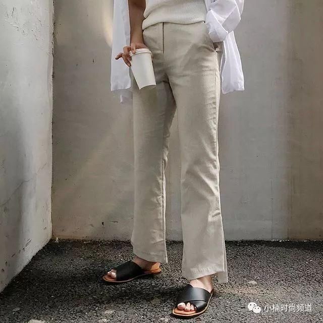 低跟也能小露性感!精选5款潮人最爱的鞋款，夏日搭配精选公开
