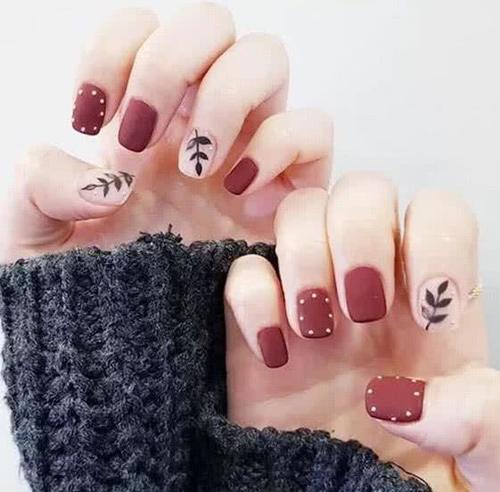 秋冬适合小黑手的美甲,温柔又有气质,网友:手怎么可以这么好看