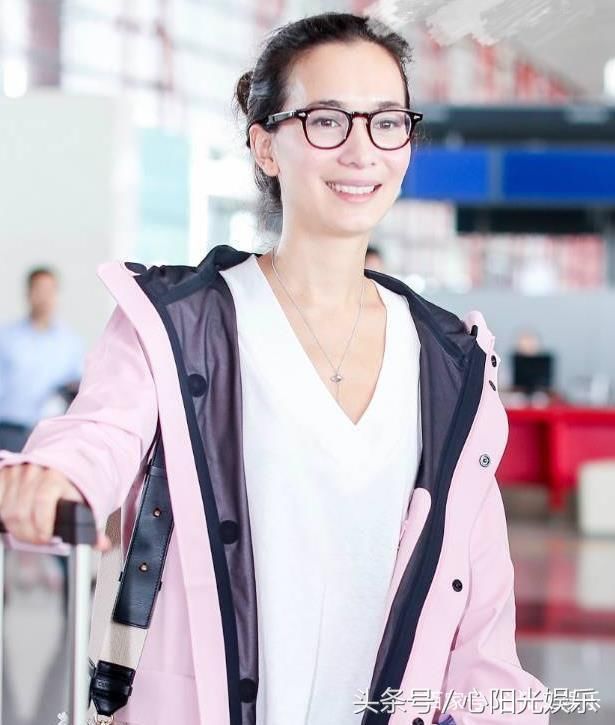 紧身健美裤女神，让我沉默，看来韩庚是真的爱她