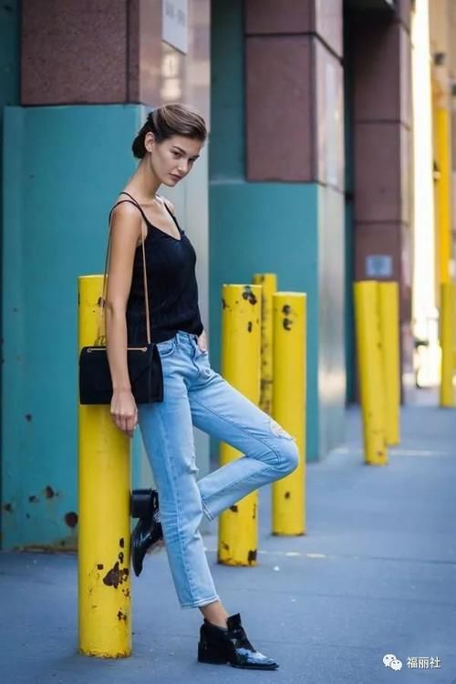 一件吊带性感妩媚又柔情似水，统统搞定