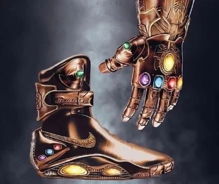 如果按照漫威超级英雄形象设计运动鞋 灭霸这一款应该最贵!