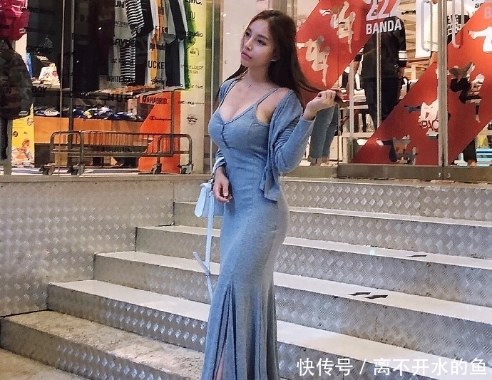 美女:美女街拍小姐姐,文雅俏皮,穿搭美丽时尚性感大方