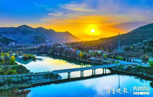 初冬的南山，景色美柿子甜