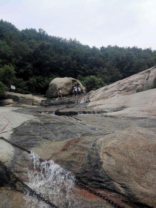 河南省唯一一个走“水路”的景区，还有3D玻璃栈道