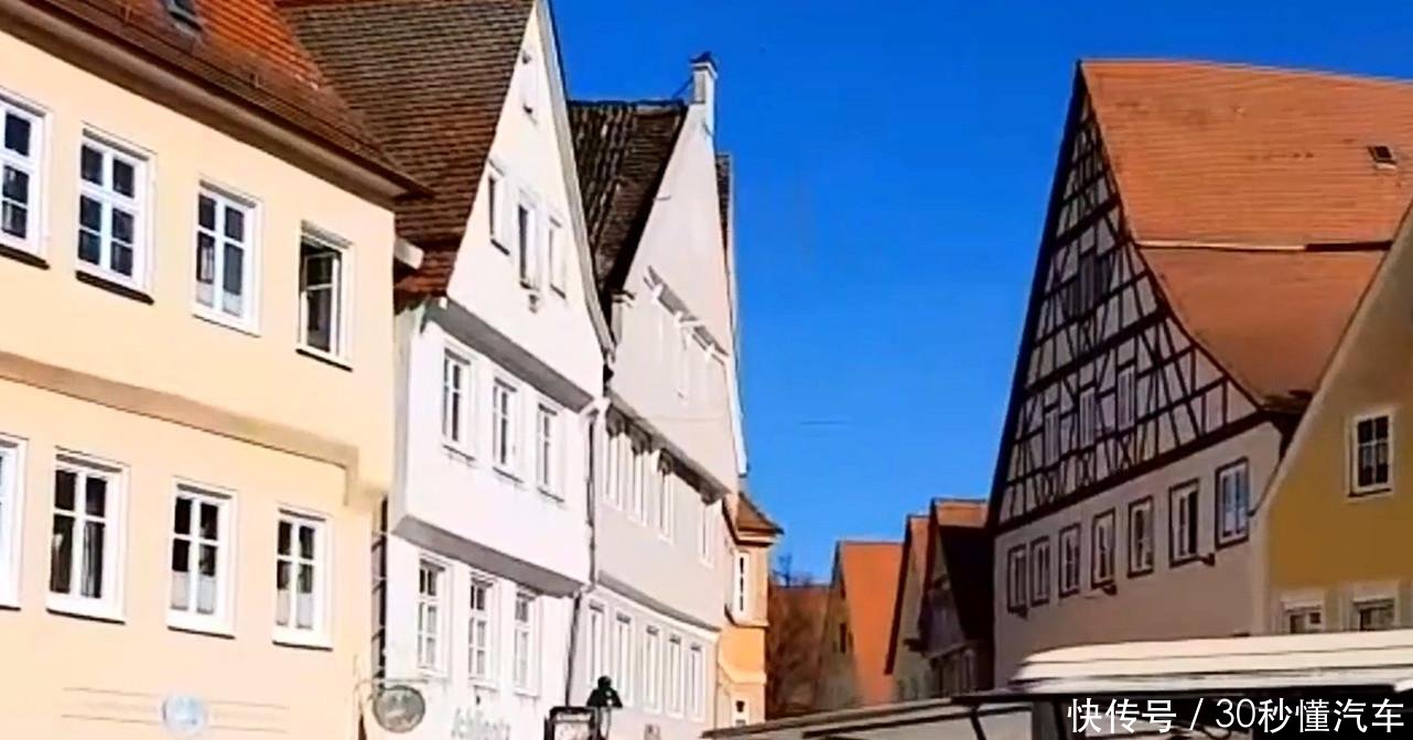 建在陨石坑上的小镇, 墙壁用7.2万吨钻石建成, 真钻石?