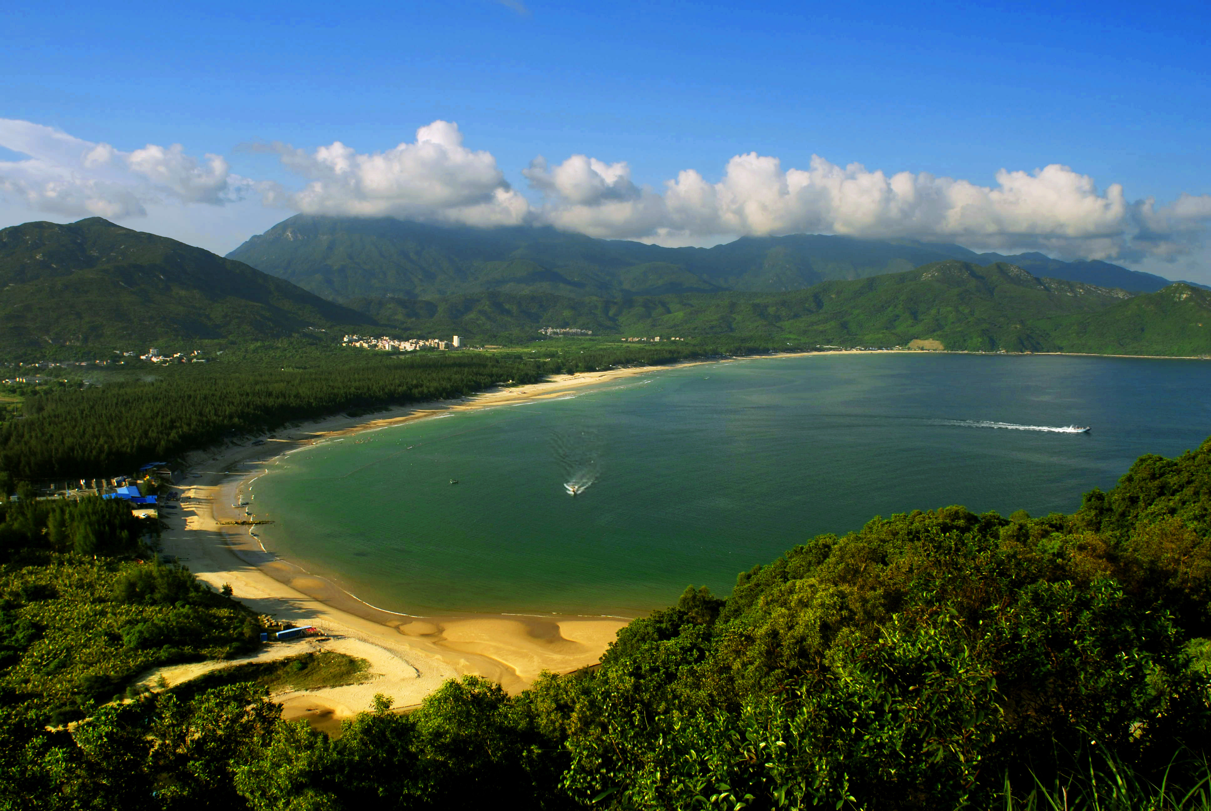 深圳发达的区域是南山区，那最为落后的是那里呢？