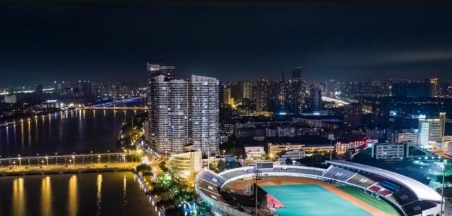 四川这座城市很有可能和它合并，成为西部地区最大城市，赶超重庆