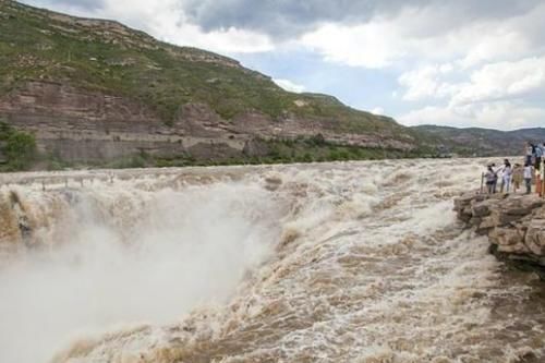 绝大多数人没见过,呼啸奔腾的黄河源头只是个碗口大的泉眼!