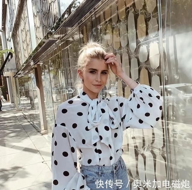  [上身]牛仔裤上身适合穿什么类的外套?