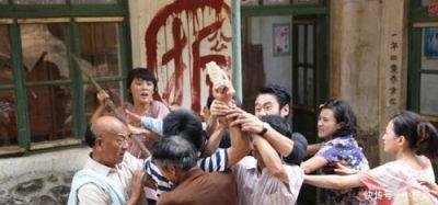 专家疑惑 既然村干部农民自己选, 为啥很多村干部却是“村霸”