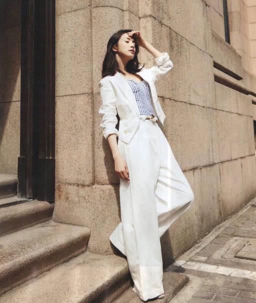 她为拍戏6天6夜没睡觉，出道17年零绯闻，35岁美得逆天！