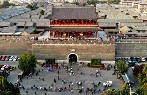 中国一座5A级古城，坚持不收门票，停车也免费，游客：太良心了