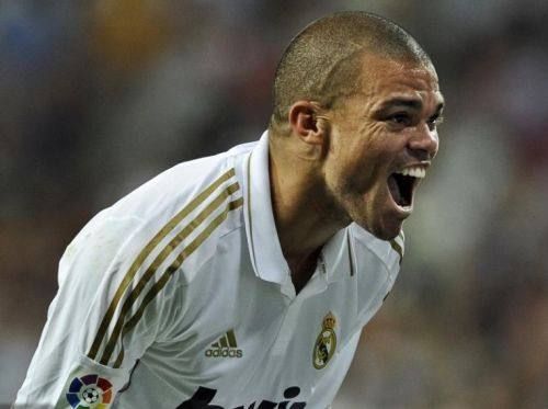 梅西换新发型了!盘点那些年球星最爱发型