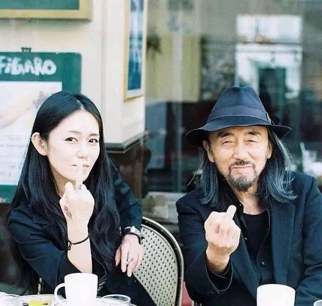  [山本里美]她被称为第二个山本耀司