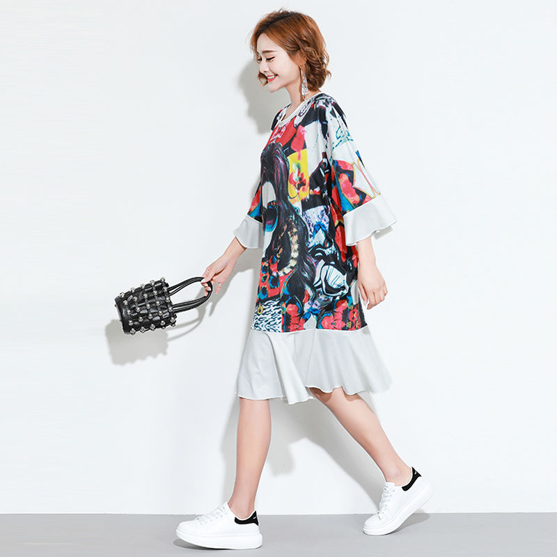 个子不到1米6，别买打底裤!学下面女人穿裙装，洋气超显高