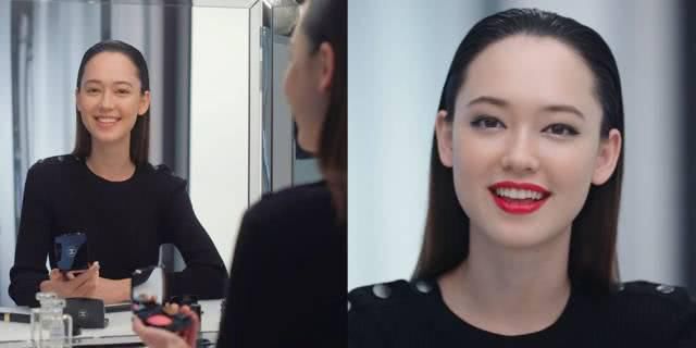  「竟然」香奈儿唯一的御用彩妆模特，竟然不化妆直接上场，看到素颜无话可说！