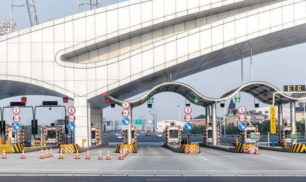 春节高速免费时间已公布, 有两类私家车不享受优惠, 望心中有数
