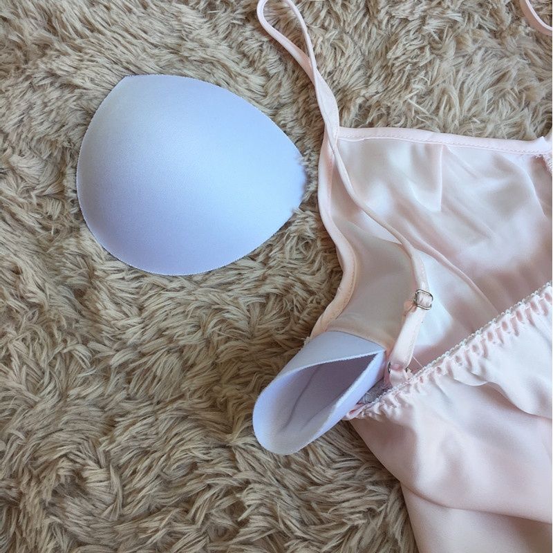 去年睡衣别穿了,看成熟女人怎么穿,简直迷死人了