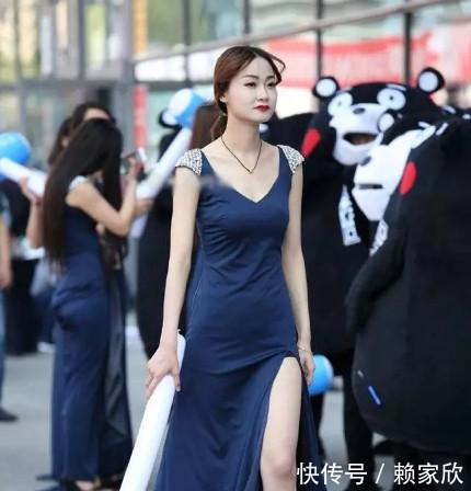 优雅的长裙，使女人更高挑迷人！