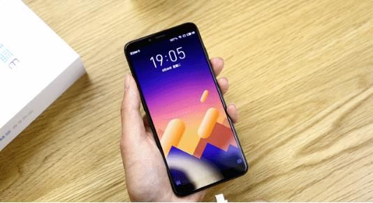 主攻看脸的年轻市场,诺基亚X和魅蓝E3谁更吸