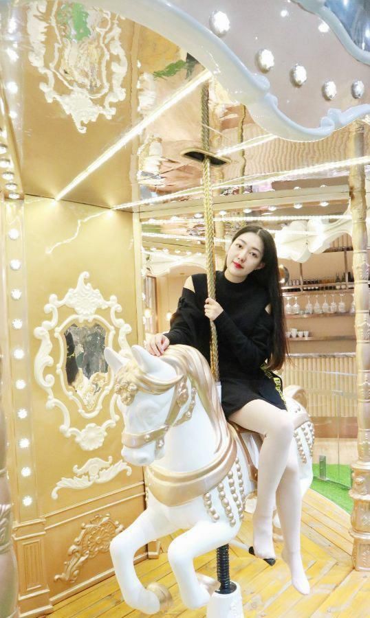  #女人味#职场女生超有味穿搭，简约又有女人味，时尚又不妖娆