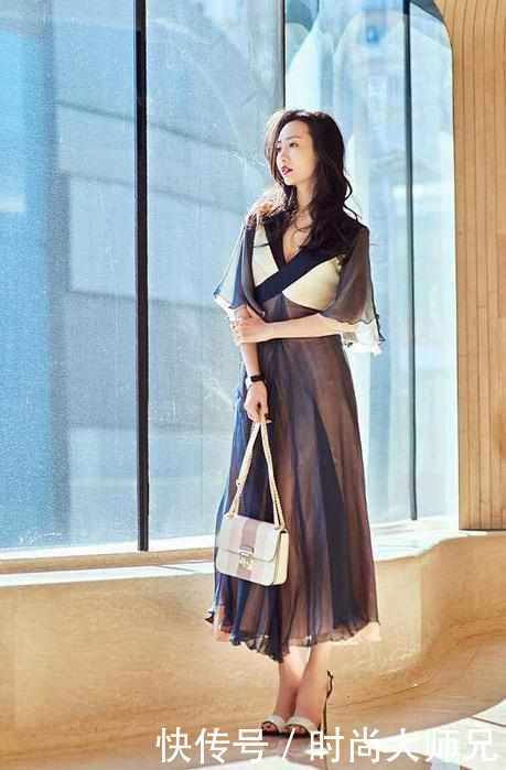 把渔网穿在腿上算什么？王鸥直接穿在身上，网友：这勇气我给满分