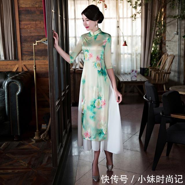 『勾勒』这几款旗袍勾勒曼妙身姿,让你在春光烂漫里美成画